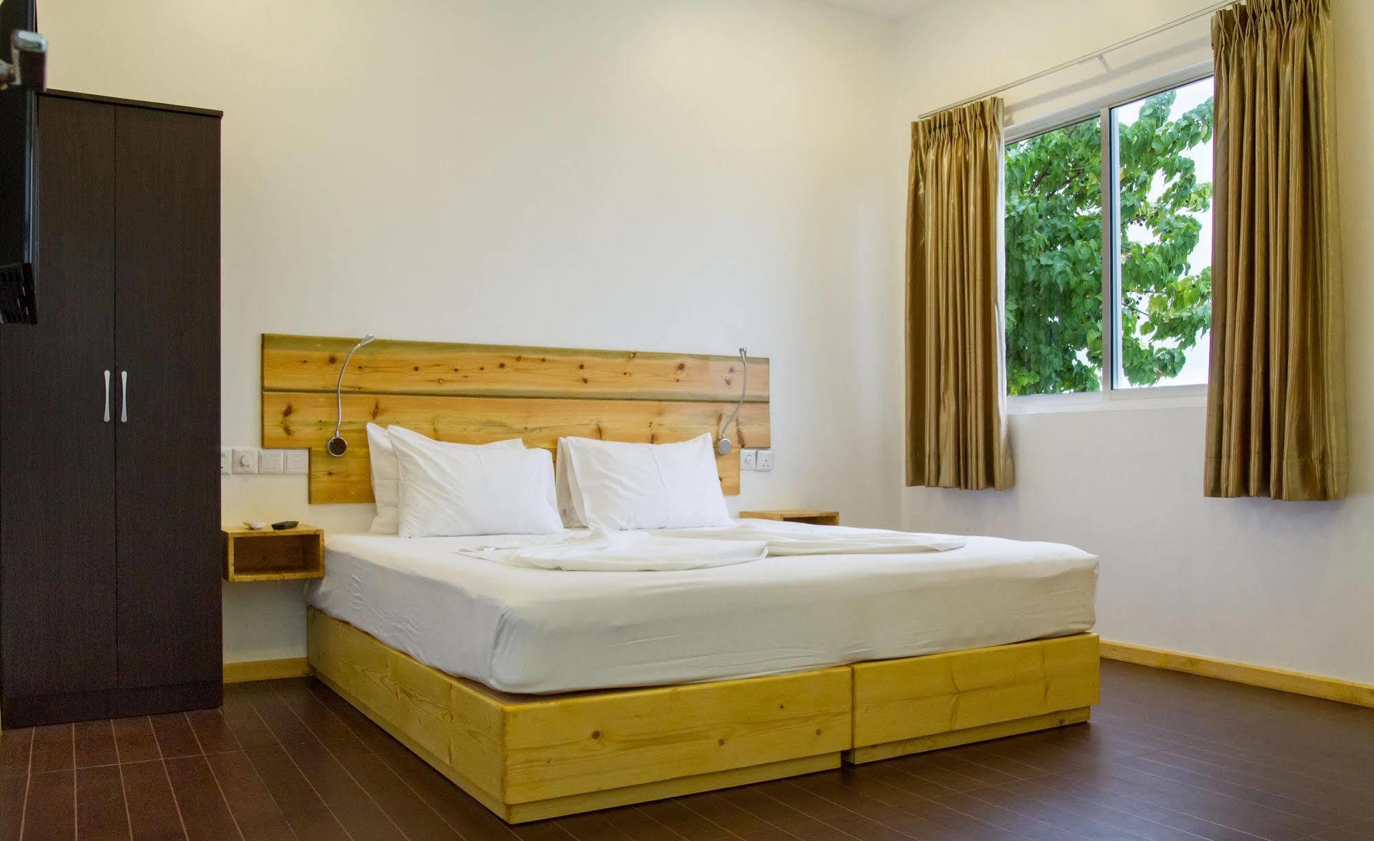 Royal Pearl Inn Maafushi Kültér fotó